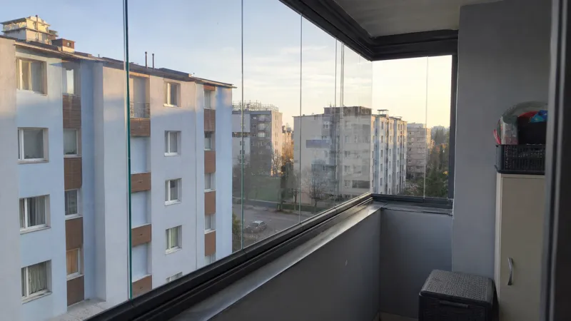 Панорамное остекление балкона